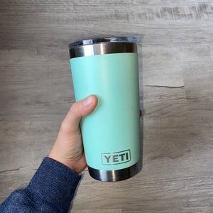 Yeti 16oz tumbler